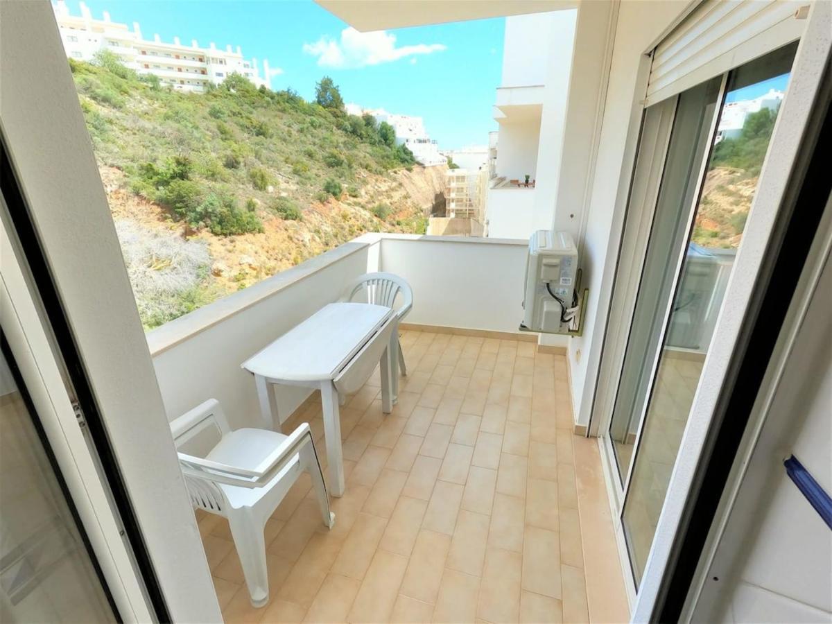 Apartment Algarve Modern T1 With Balcony In *